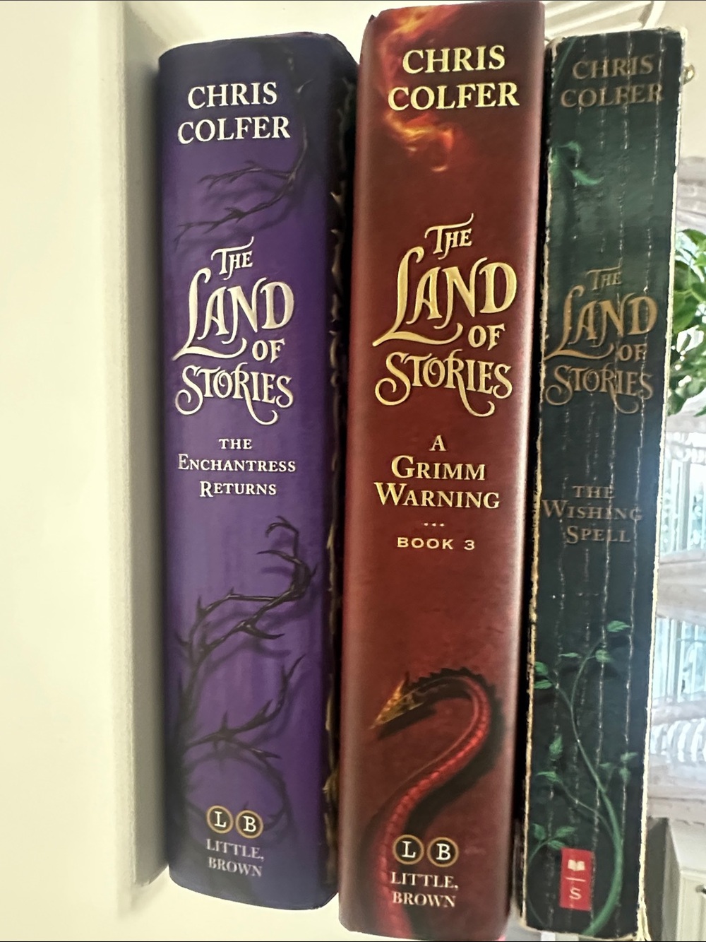 The Land of Stories Hardcover Book Set - Purple & Red